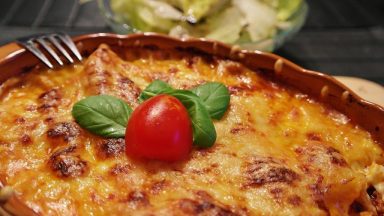 http://www.massapequaobserver.com/wp-content/uploads/2018/11/lasagna-1900529_1280.jpg