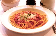 sinatra food bucatini allamatriciana