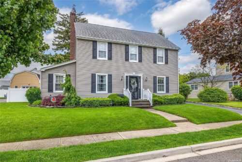 493 Foch Boulevard 500x334 1