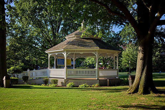 Gazebo at Firefighters Park, Great Neck