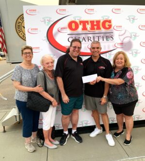 bus crash 2 299x334 1