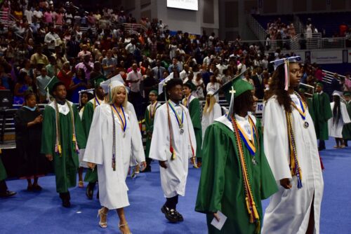 elmont grad b 500x334 1