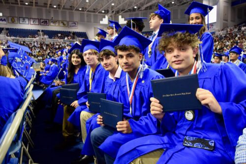 nhp grad b 500x334 1