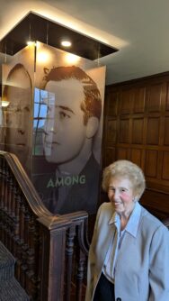 pxl 20240807 171254546 188x334 1