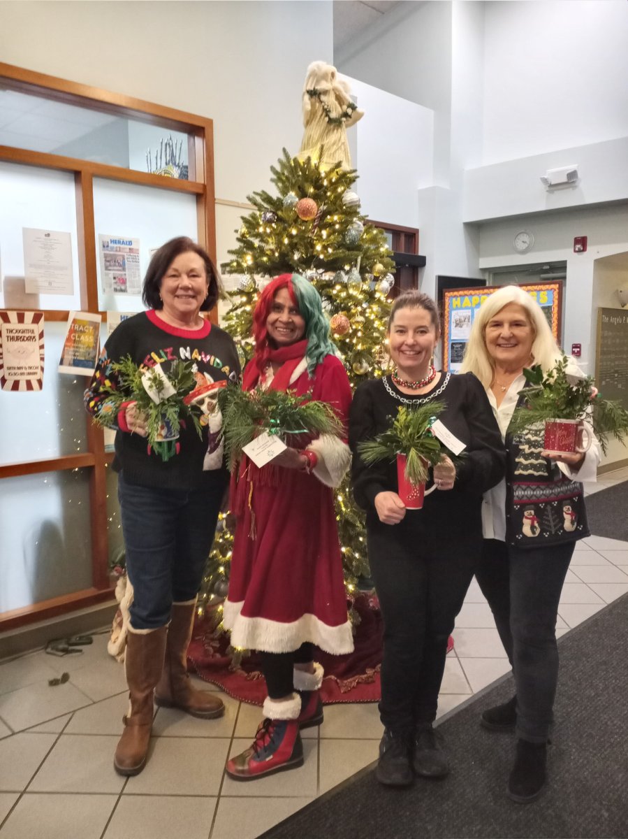 4- LVGC Holiday 12-10