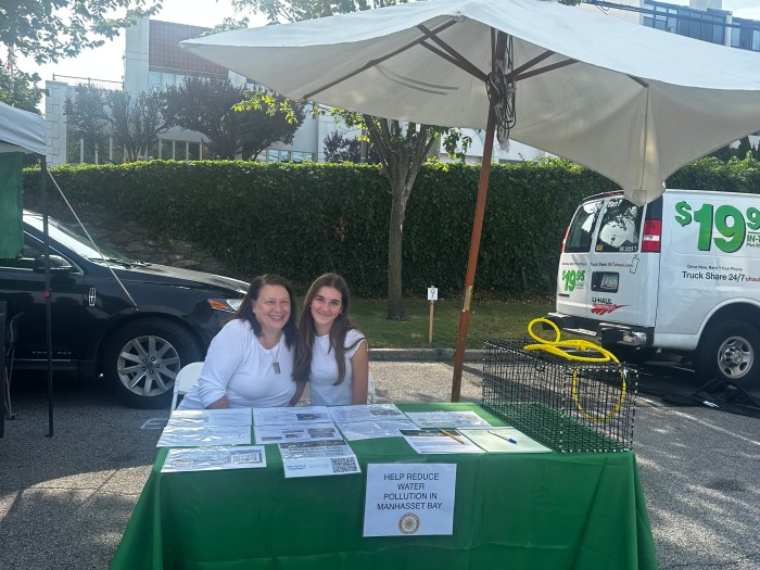 Council Member Mariann Dalimonte and Nicole Maliagros at the farmers market