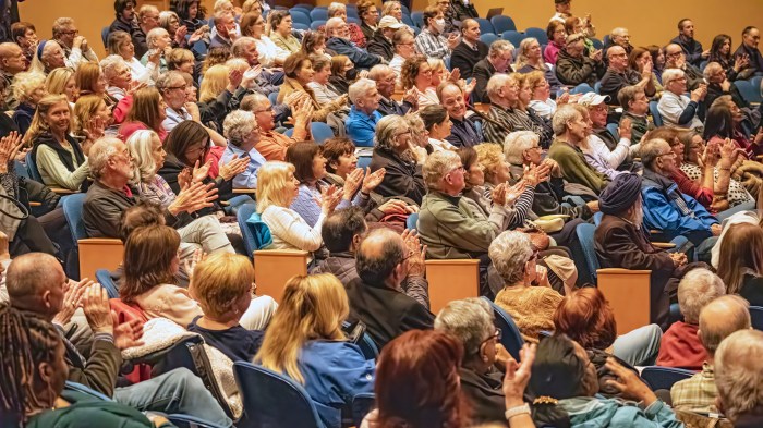Crowd at Monday's social security briefing.