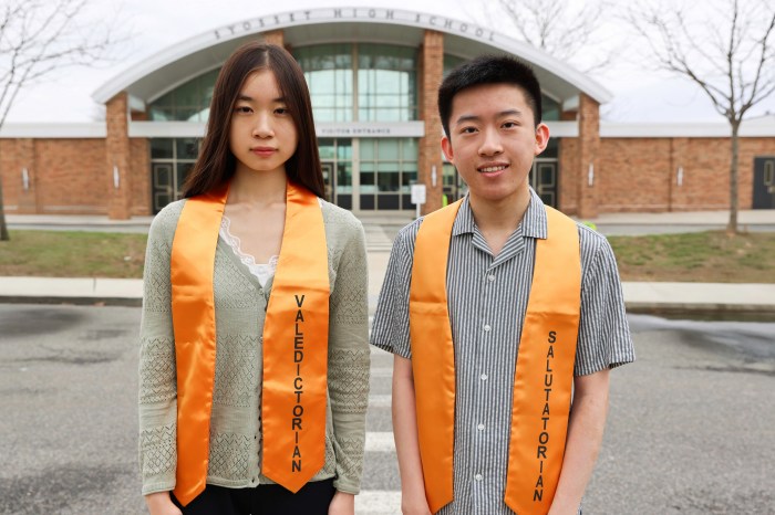Katherine Li (L.) and Auston Li (R.) are named the valedictorian and salutatorian of Syosset High School's Class of 2025