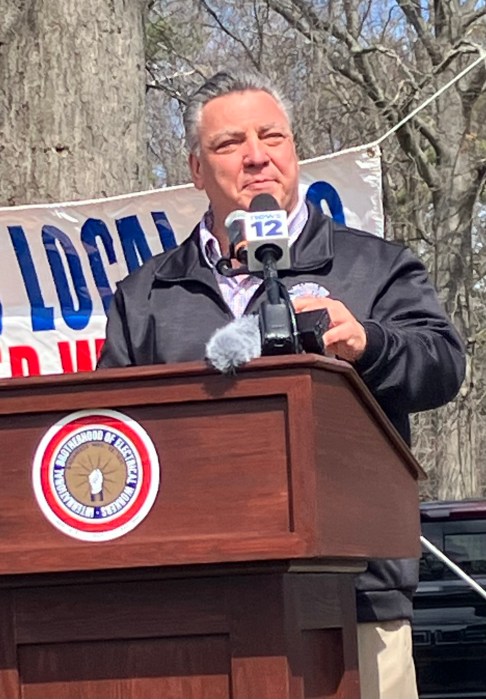 Local 1049 Business Manager Pat Guidice speaking at a rally against National Grid