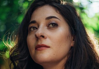 Temple Beth-El of Great Neck will hold a catered rooftop concert featuring acclaimed singer-songwriter Elana Arian on Thursday, May 8.