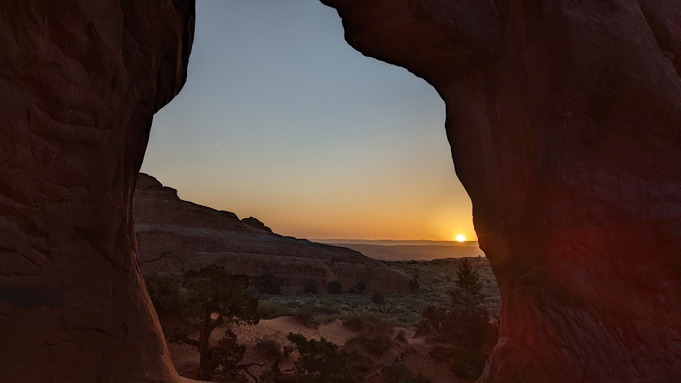 UT_20220418_124455294(c) karen Rubin-Arches-Devils Garden