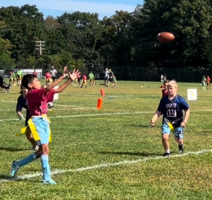 Divisions in the Roslyn Flag Football League are made up of two grades each from pre-K through middle school.
