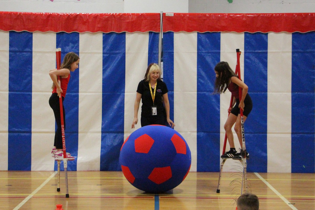 Harbor Hill fourth grade students put their circus skills to the test.