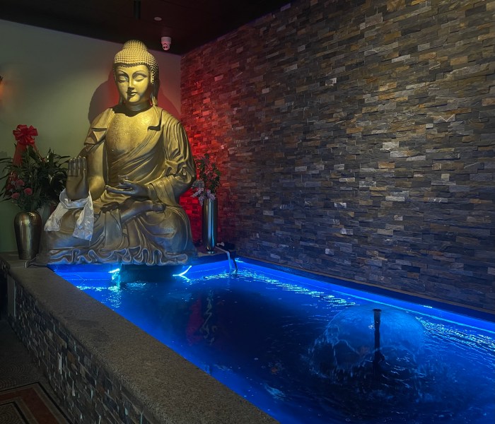 Jade Eatery and Lounge opens in Port Washington.