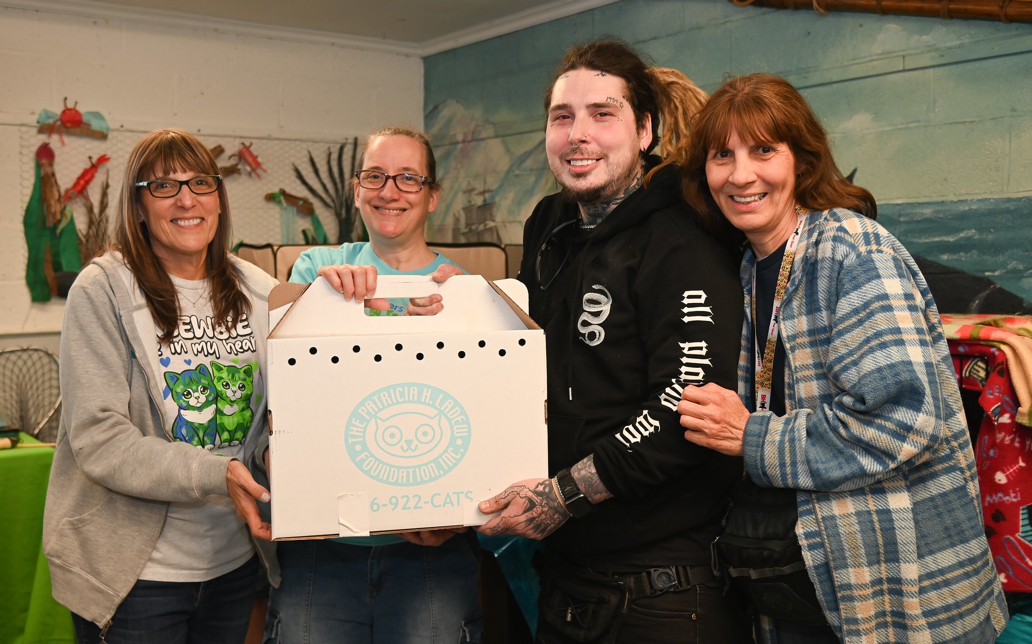 whaling museum of cold spring harbor all paws on hands cat adoption event 2025