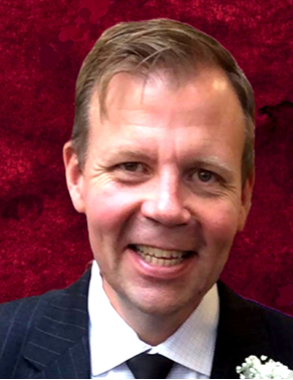 Svendsen James2 Head Shotweb.jpg 1
