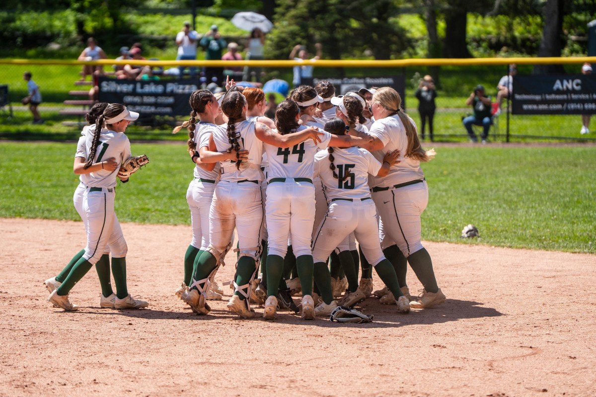 Farmingdale's softball team won the 2025 Skyline Championship for the first time in three years