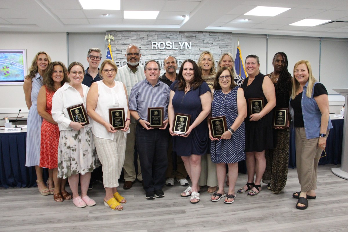 The Roslyn School District honored 30 retirees.
