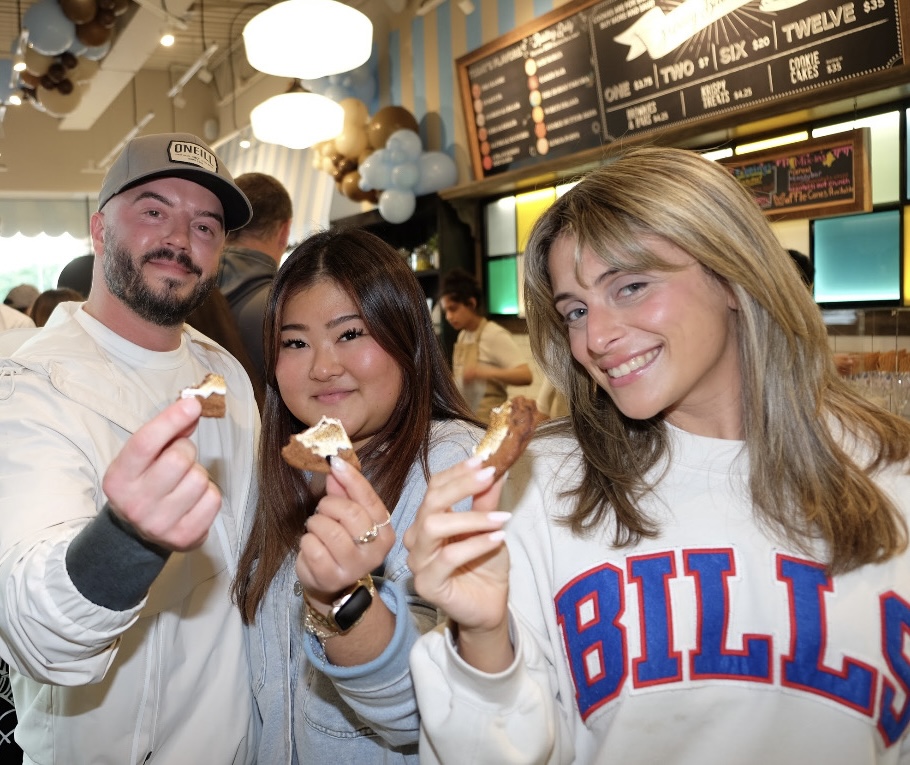 9BB98CAD-6285-4E9F-96B2-D97914B4AA12