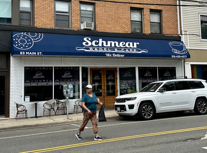 An employee at Schmear Bagel & Cafe in Port Washington told the Long Island Press that their manager Fernando Mejia had been detained by ICE agents for allegedly overstaying his visa.