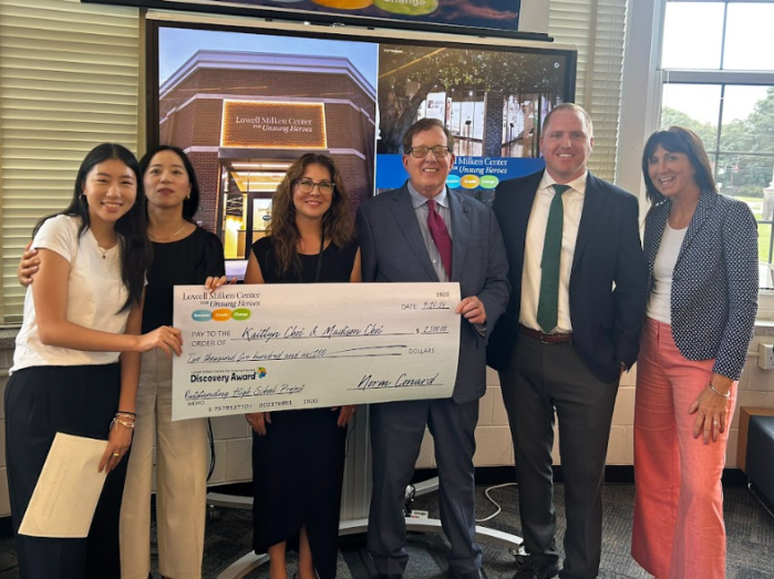 Valerie Conklin (C.) and Theresa Cantwell (Far R.) alongside Jericho's Kaitlyn Choi and Madeline Choi (Far L.), who earned the Outstanding High School Project Award last year.