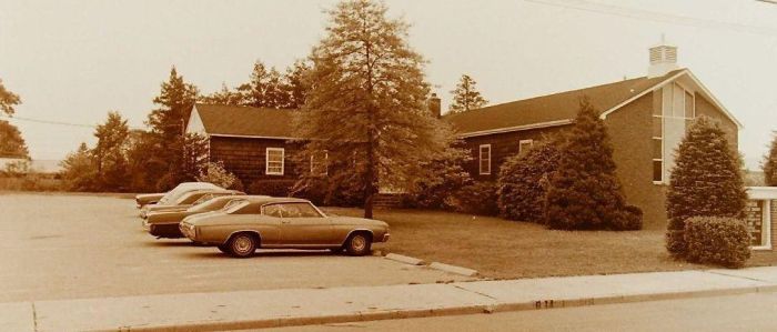 Historical view of the. Plainedge Church.