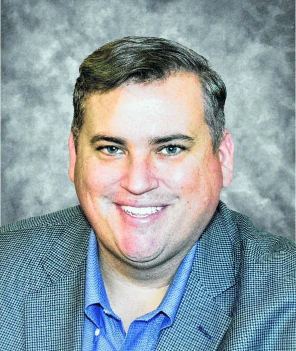 19871 jovia matthew photo headshot v1 1