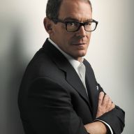 Bestselling thriller author, Daniel Silva, will appear at the Sid Jacobson JCC to discuss his latest book.
