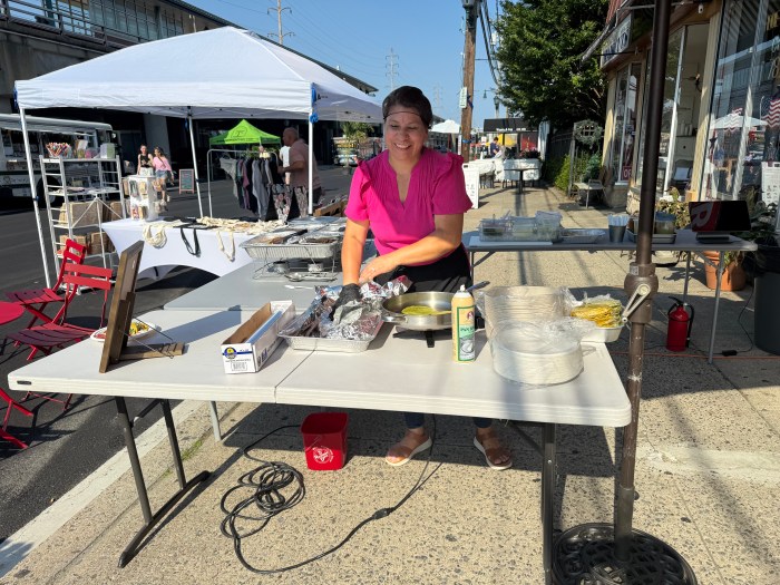 Nolvia Hernandez prepares food every morning for La Casa.