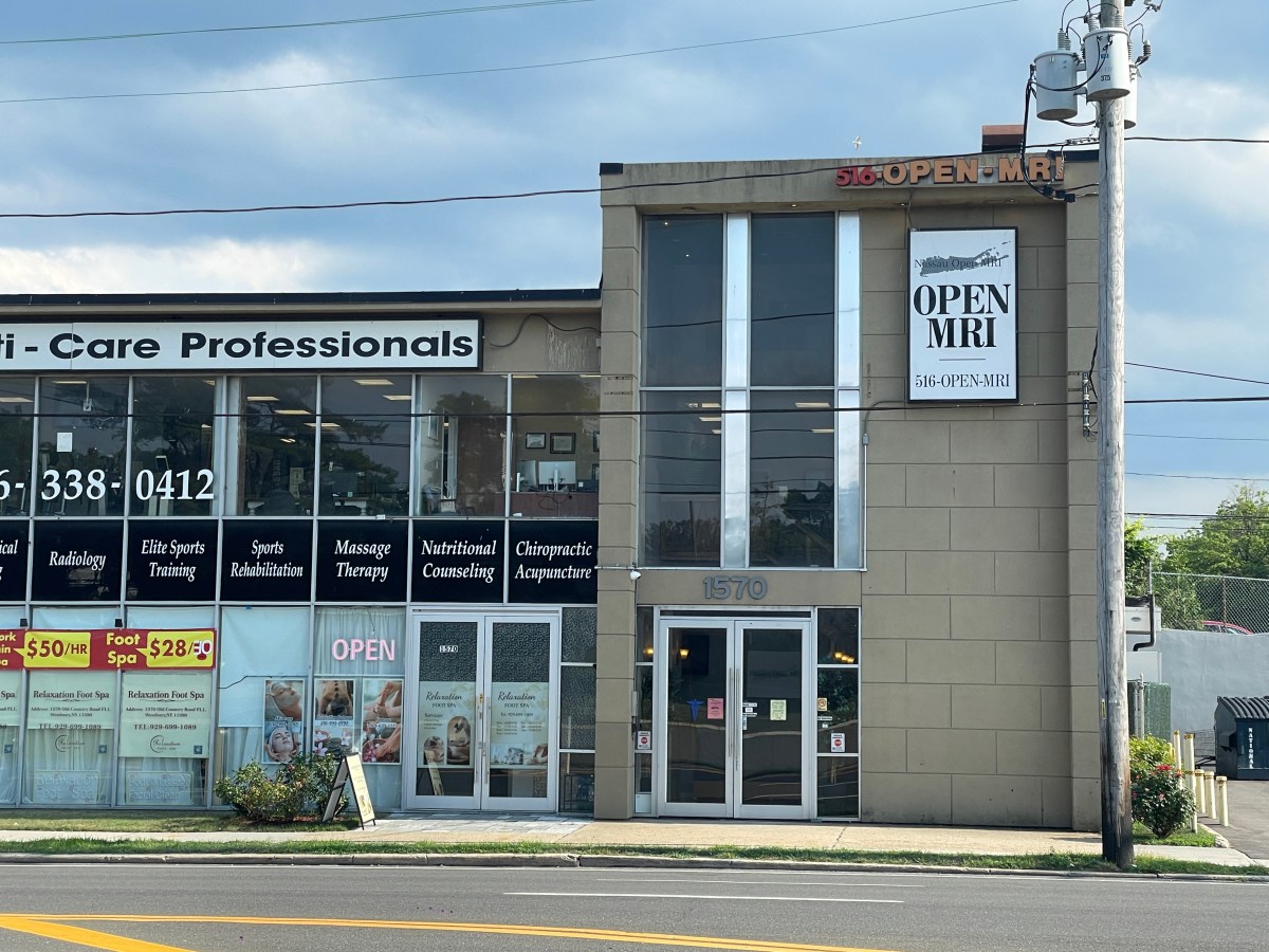 Lawyer for man who died from an MRI machine in Westbury said the incident was 'preventable.'