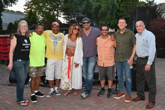Westbury Arts President Julie Lyon, Nu Groove - Michael Hansome, Jeff Reid, Annie Chiuchiolo, Gary Gonzalez, Chris Jusino, Chris Cuvier and Westbury Mayor Peter Cavallaro (L. to R.).