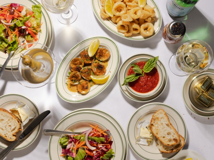 Tony's Di Napoli specializes in family-style Italian food, with upscale classics such as baked clams and calamari.