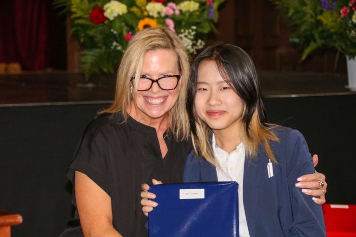 Rina Wu won three awards: one for the highest marks in Mandarin, and two for her artistic prowess and creativity— the Art Award and Scripta Award. She is pictured here with veteran Buckley Art teacher and local thespian Jennifer Demopoulos.
