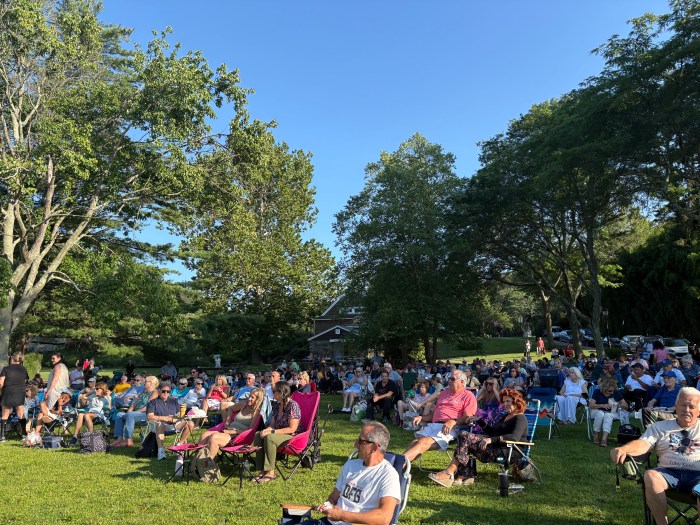 The crowd at the Roslyn Rocks Summer Concert in Gerry Park.