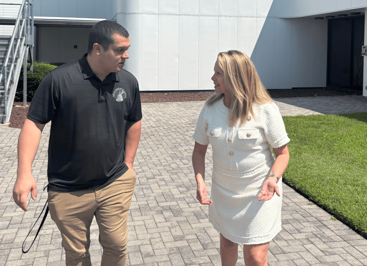 U.S. Rep. Laura Gillen addresses Nassau residents complaints of airplane noise from JFK and LaGuardia Airports