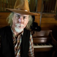 New York-based Tennessee Walt will perform a Kris Kristofferson tribute at the Port Washington Library.