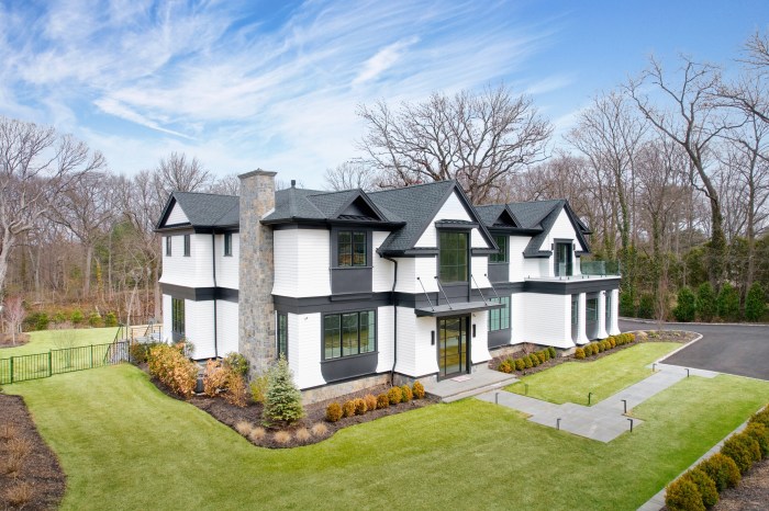 Roslyn Harbor estate