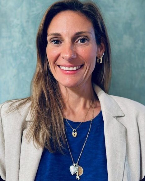 Lauren Quezada, Floral Park-Bellerose principal