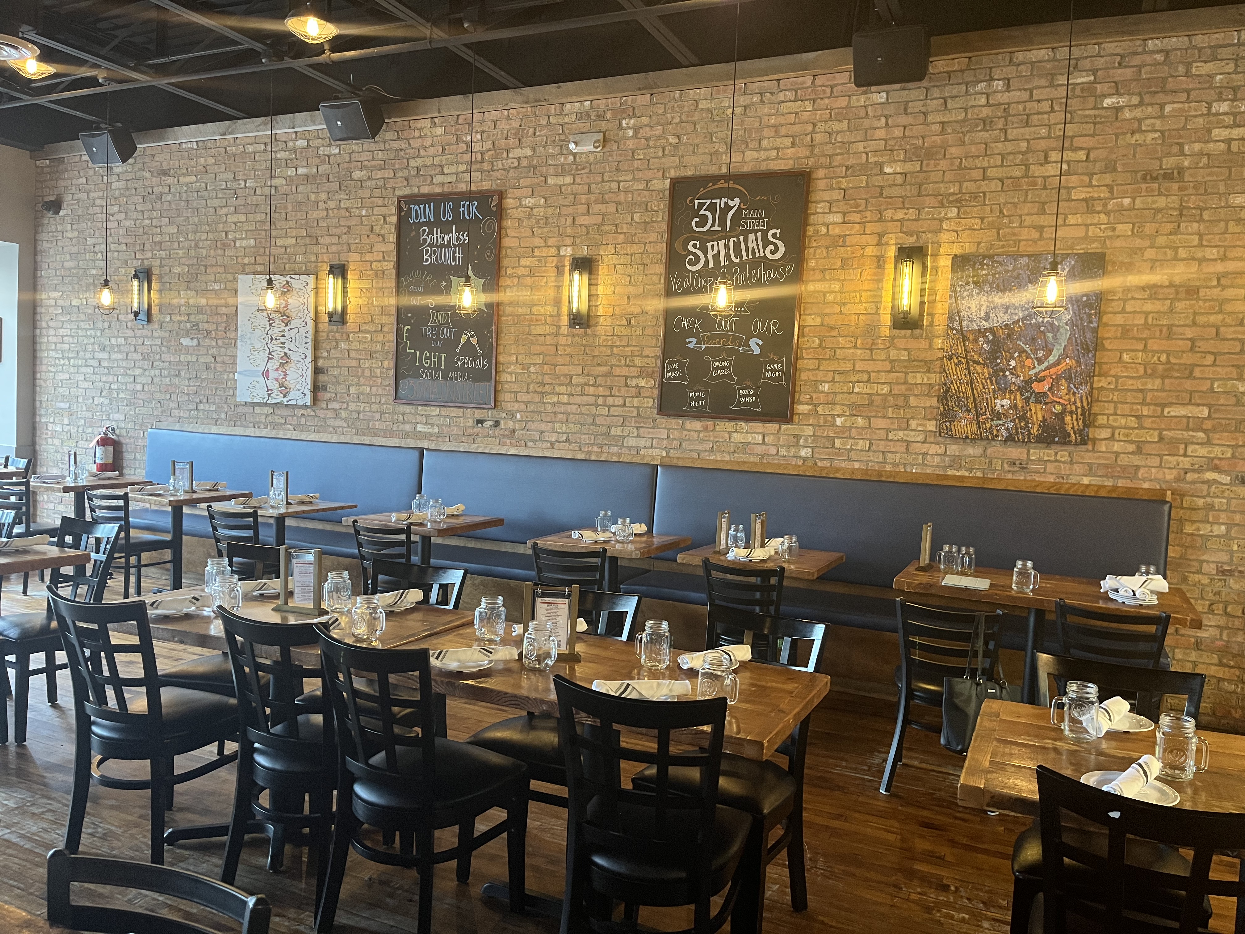 317 Main Street in Farmingdale was voted the 2025 Best American Restaurant on Long Island
