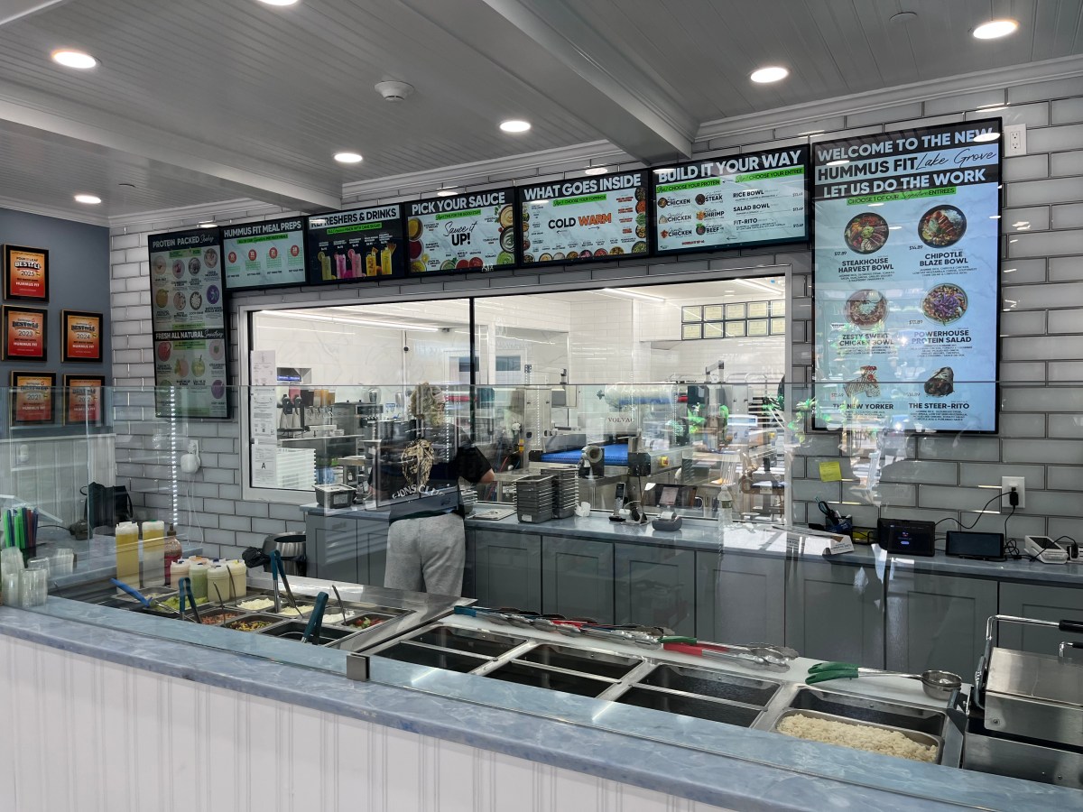 Hummus Fit has been voted the 2025 Best Healthy Eatery on Long Island.