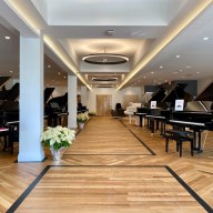 LI SHOWROOM