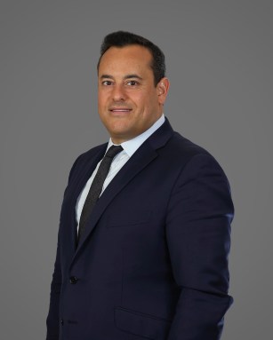 Yaron-Levy-8×10