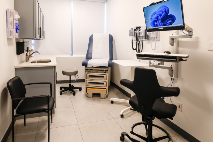 The new facility opened in May and has four cardiologists available. 