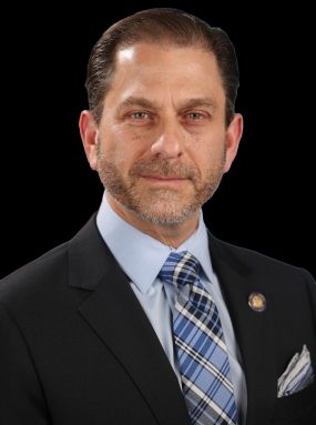 ari brown