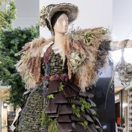 Fleurs de Villes will display 17 floral installations at Americana Manhasset.