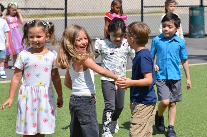 The Farmingdale School District welcomed kids back for the 2025-2026 academic year.