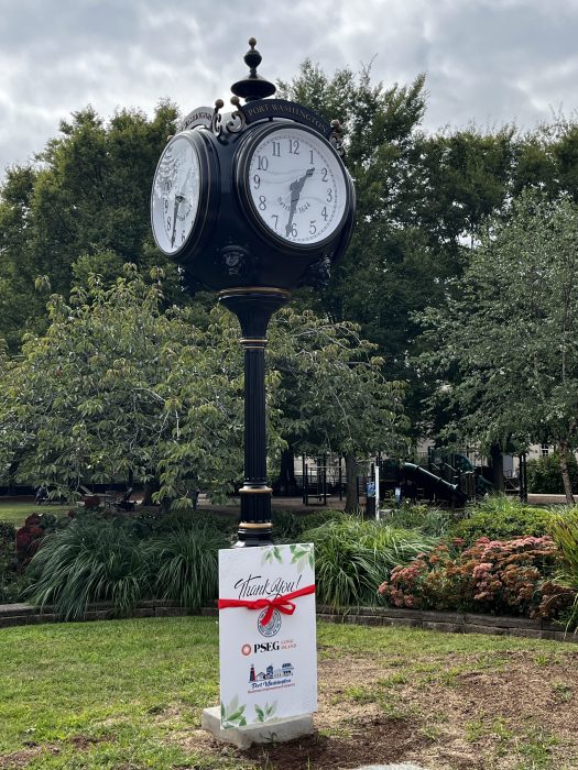 The new street clock at Blumenfeld Family Park.