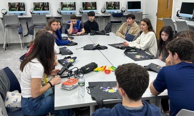 Lauren Migaki, a senior producer at National Public Radio, visited Roslyn High School podcasters.