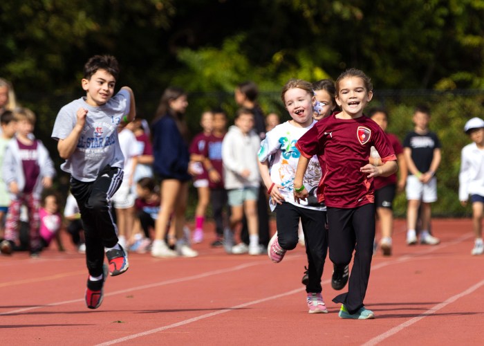 North Shore School District 2025 homecoming.