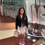 Sydney Stark, 9, has started her own business and will be at a pop-up event in Syosset.